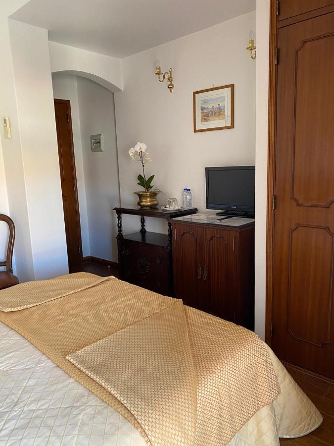 Guest House Toca Dos Grilos Estoril Exterior photo
